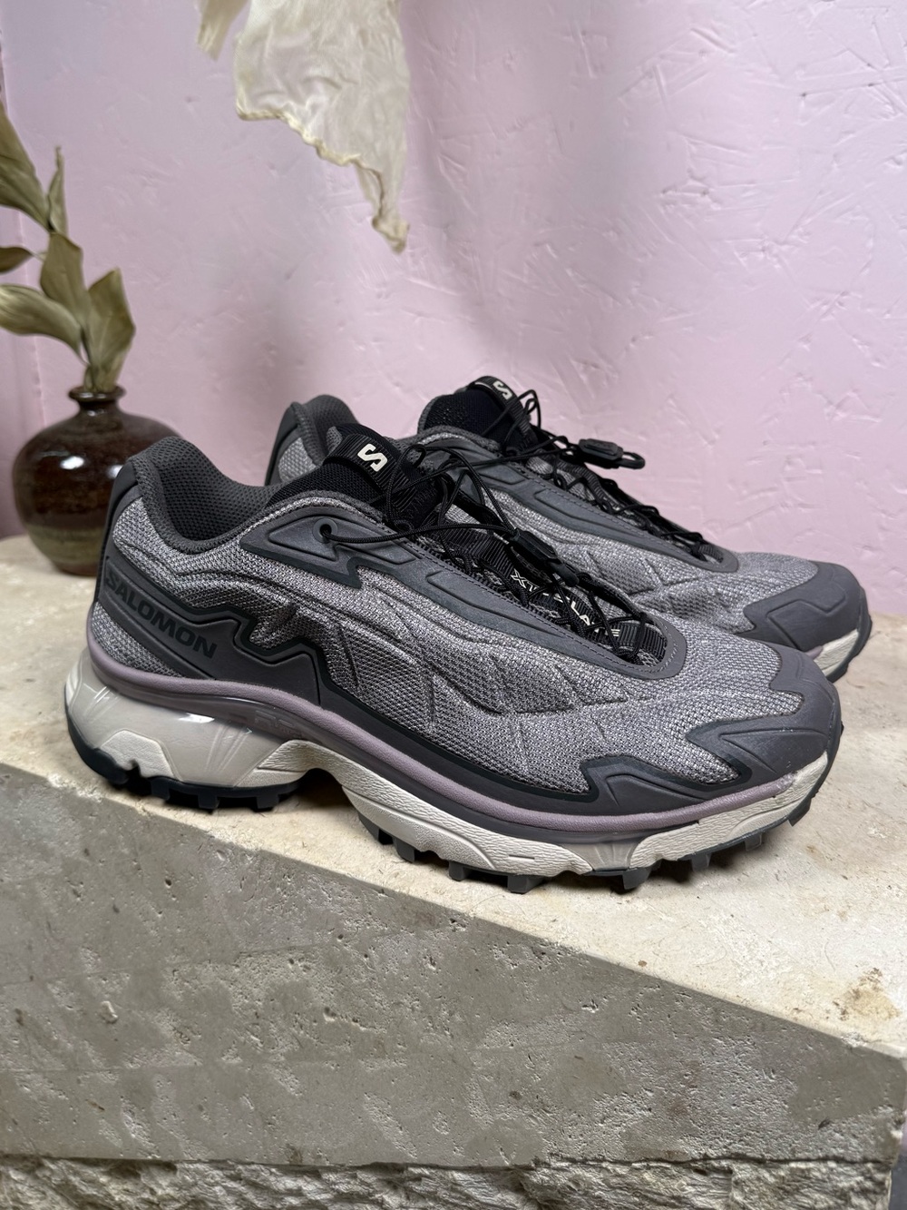 Salomon XT Trail Running Sneakers Grey Women’s Size 8